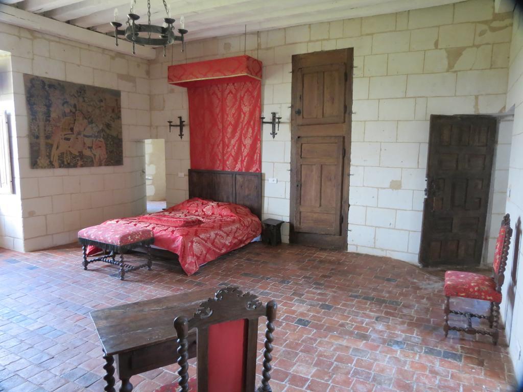 Le Chatelet Thilouze الغرفة الصورة